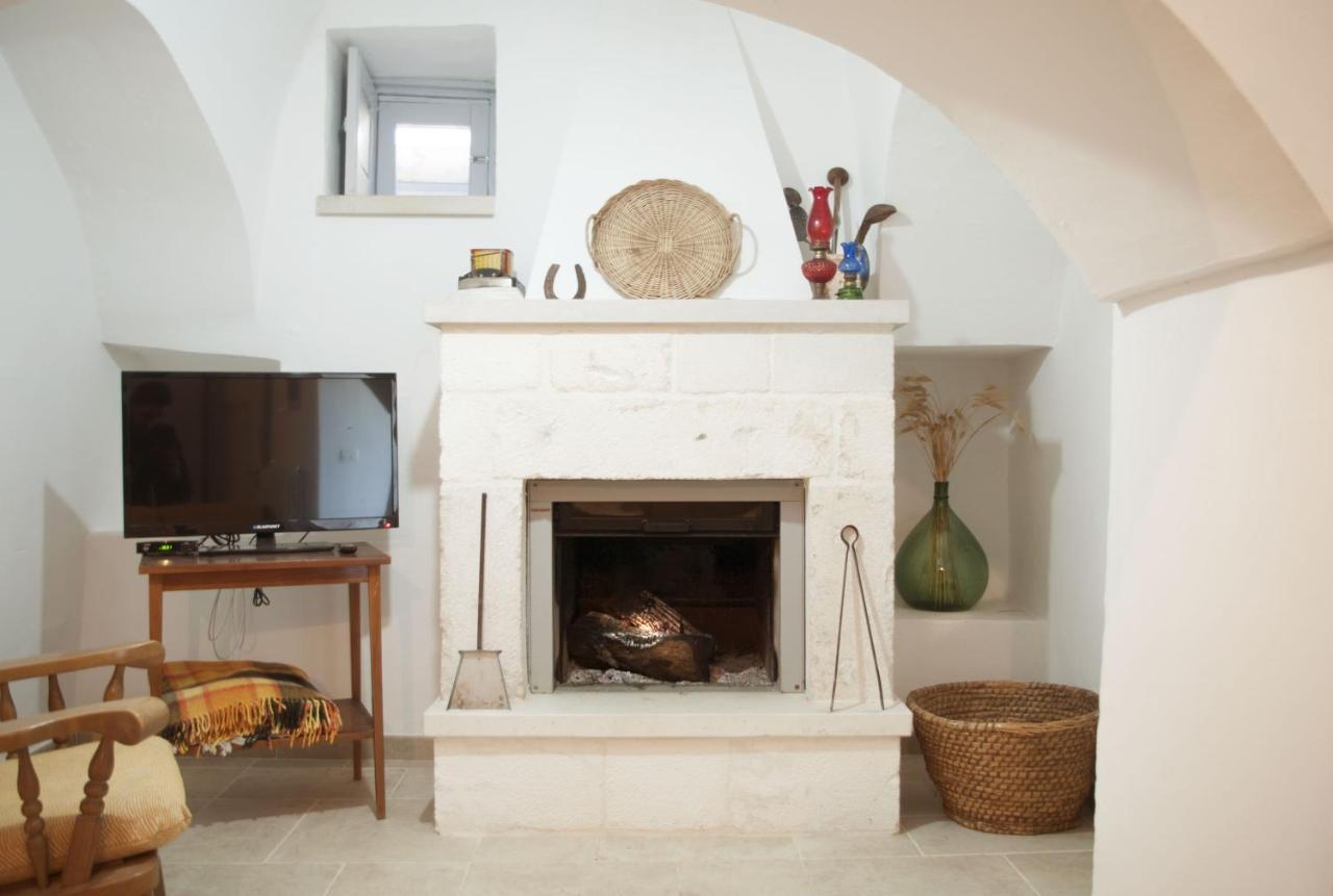 Il Trullo Bianco A Masseria Santalachicca Masseria Orimini Extérieur photo