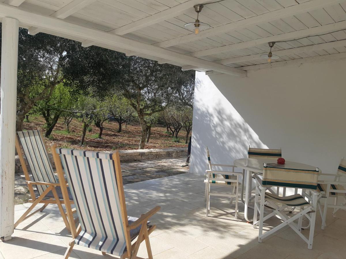 Il Trullo Bianco A Masseria Santalachicca Masseria Orimini Extérieur photo