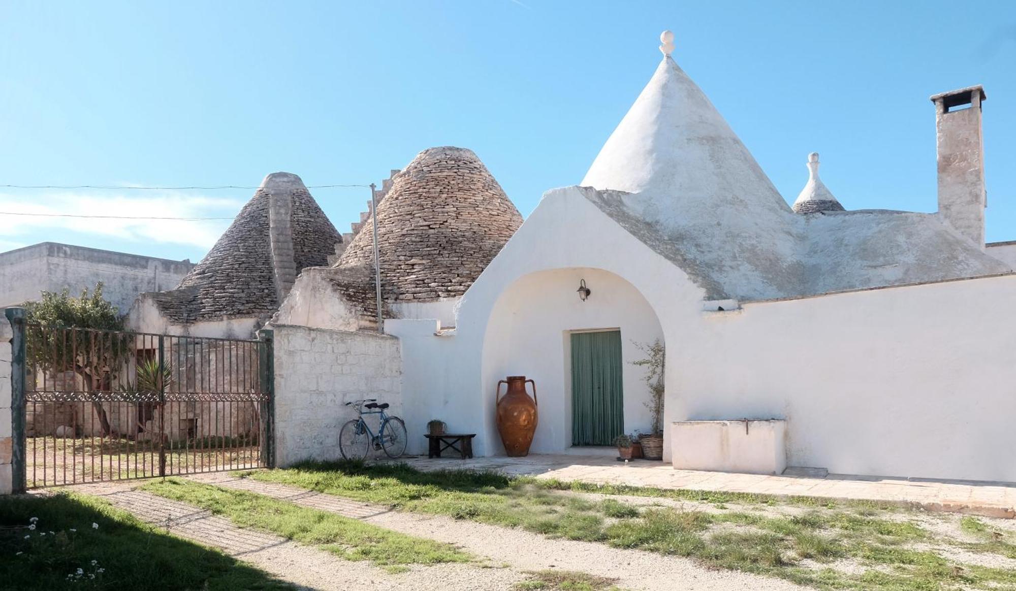 Il Trullo Bianco A Masseria Santalachicca Masseria Orimini Extérieur photo